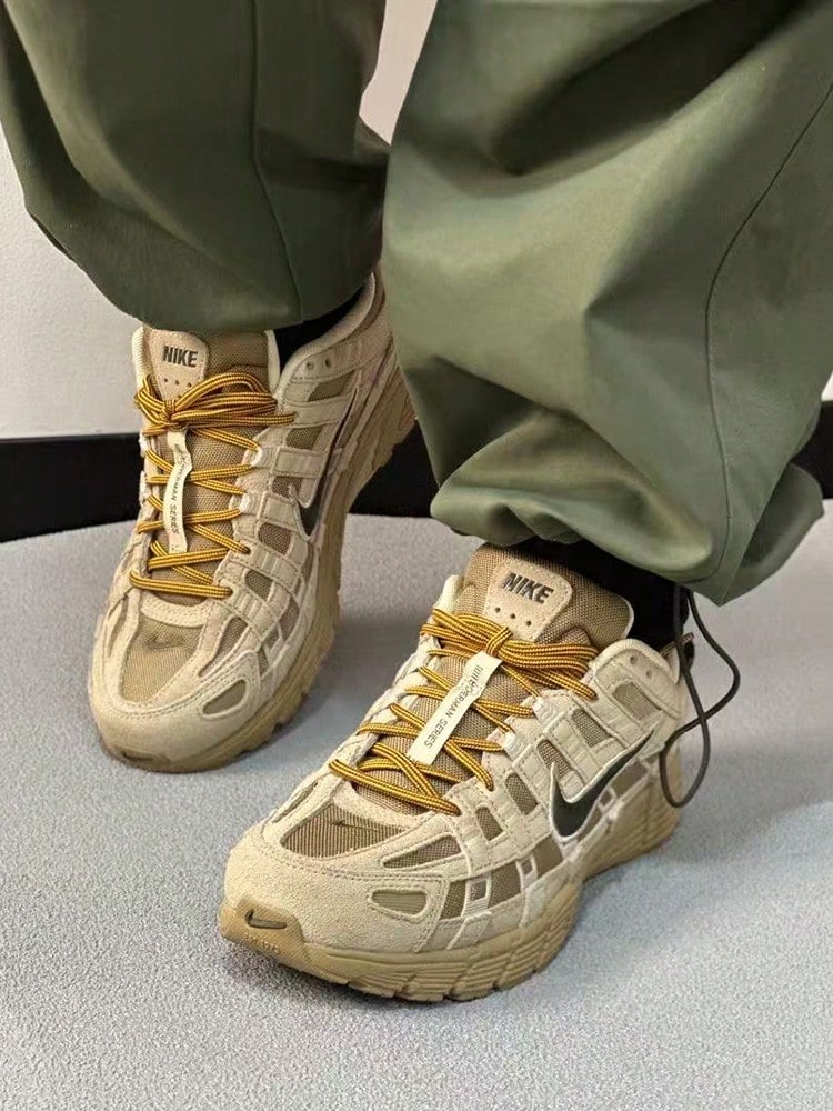 Nike P-6000 CORDURA 舒适耐穿休闲跑步鞋,卡其色,男款 - 棕色 - 查看 1