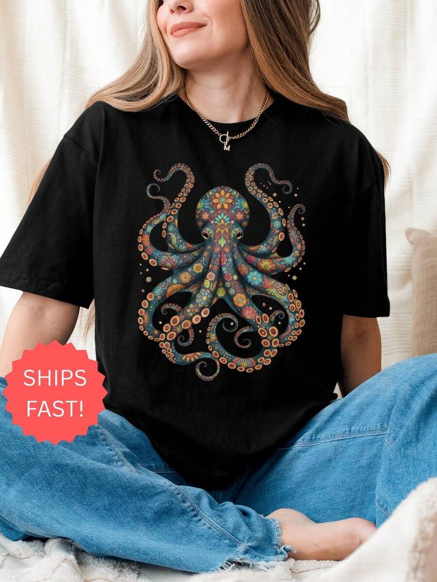 Camiseta de pulpo, estampados florales vintage, camiseta de pulpo floral, camiseta de buceo S1EE, S Dr, amante de los animales marinos, camiseta de regalo de pulpo. Camiseta unisex de 220 g 100% algodón, peso ideal para todas las estaciones, adecuada tanto para hombres como para mujeres. Tejido de alta calidad y duradero, suave al tacto y de larga duración. Top transpirable, adecuado para la ropa de otoño de las mujeres, ropa de vacaciones, Día de la Madre, celebraciones del Día de la Independencia y como regalo. - Negro - Ver 1