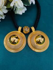 1 Necklace, 1 Bracelet, 1 Pair Of Earrings, 1 Ring, 1 Hair Fork, 1 Head Chain, 6pcs/Set Fashion Women's Gold-Plated Black Rope Double-Head Pendant Jewelry Set, Accessories, Saudi Arabia, Europe, America, Middle East, Dubai, Africa, Bride, Wedding, Banquet, Date, Evening Dress, Mother's Day, Valentine's Day, Birthday, Wedding Season, Graduation Season, Daily Wear, Gift For Mom, Sister, Girlfriend - Yellow Gold - View 3