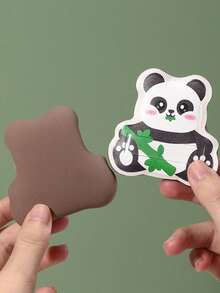 1 bông mút trang điểm hình gấu trúc dễ thương, kèm ruy băng trong suốt, dùng được cả khi ướt và khô. - Nhiều màu - Xem 10