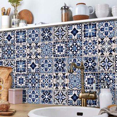 OUTANA 24 pezzi Adesivi per piastrelle in PVC con motivo mandala per decorazione della casa, design autoadesivo, impermeabile e resistente all'umidità, rimovibile senza residui. Motivo floreale e mandala retrò classico, senza residui appiccicosi, resistente all'usura, facile da pulire per la decorazione della parete. Adatto per bagno, cucina, camera da letto, soggiorno e altri spazi interni piastrellati, può essere utilizzato per la decorazione delle pareti domestiche e per l'arredamento