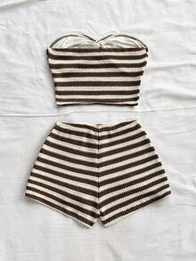 2 piezas con top tubo de rayas rojas y blancas con detalle retorcido y pantalones cortos casuales, adecuado para citas, fiestas y vacaciones en la playa - Marrón - Ver 2