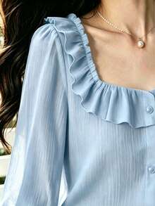 Blusa con cuello cuadrado, botones delanteros y volantes, diseño único y estético transparente para mujeres, nueva colección 2026 - Celeste - Ver 5
