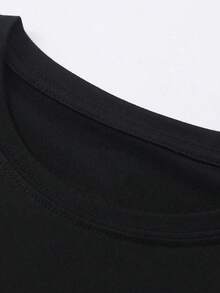 Women's Y2K Style Custom Loose Fit T-Shirt, Upload Your Selfie/Friends/Pets/Family Photo, Enter Your Text/Blessing/Name/Meaningful/Funny Text, Casual Black Crew Neck, Short Sleeve, Oversized, Summer, Holiday Gift, Valentine's Day Gift, Music Festival Merchandise, Special Gift, Creative Gift, Couple/Best Friend Matching, Teamwork, Corporate Customization, One Of A Kind - 黑色 - 查看 5