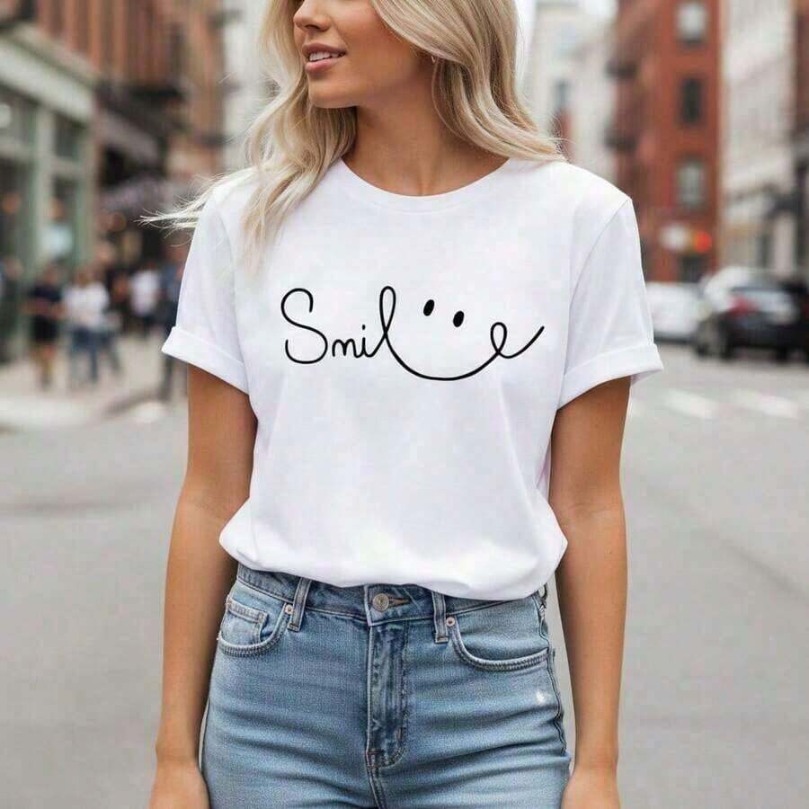 Women's Cotton T-Shirt With Graphic Smile Print, Short Sleeve, Round Neck, Casual Top, Loose Fit T-Shirt For Summer, Available, Soft And Comfortable Basic T-Shirt, Fashionable Letter Print Blouse, Feminine Tunic For Everyday Wear. - 白色 - 查看 1
