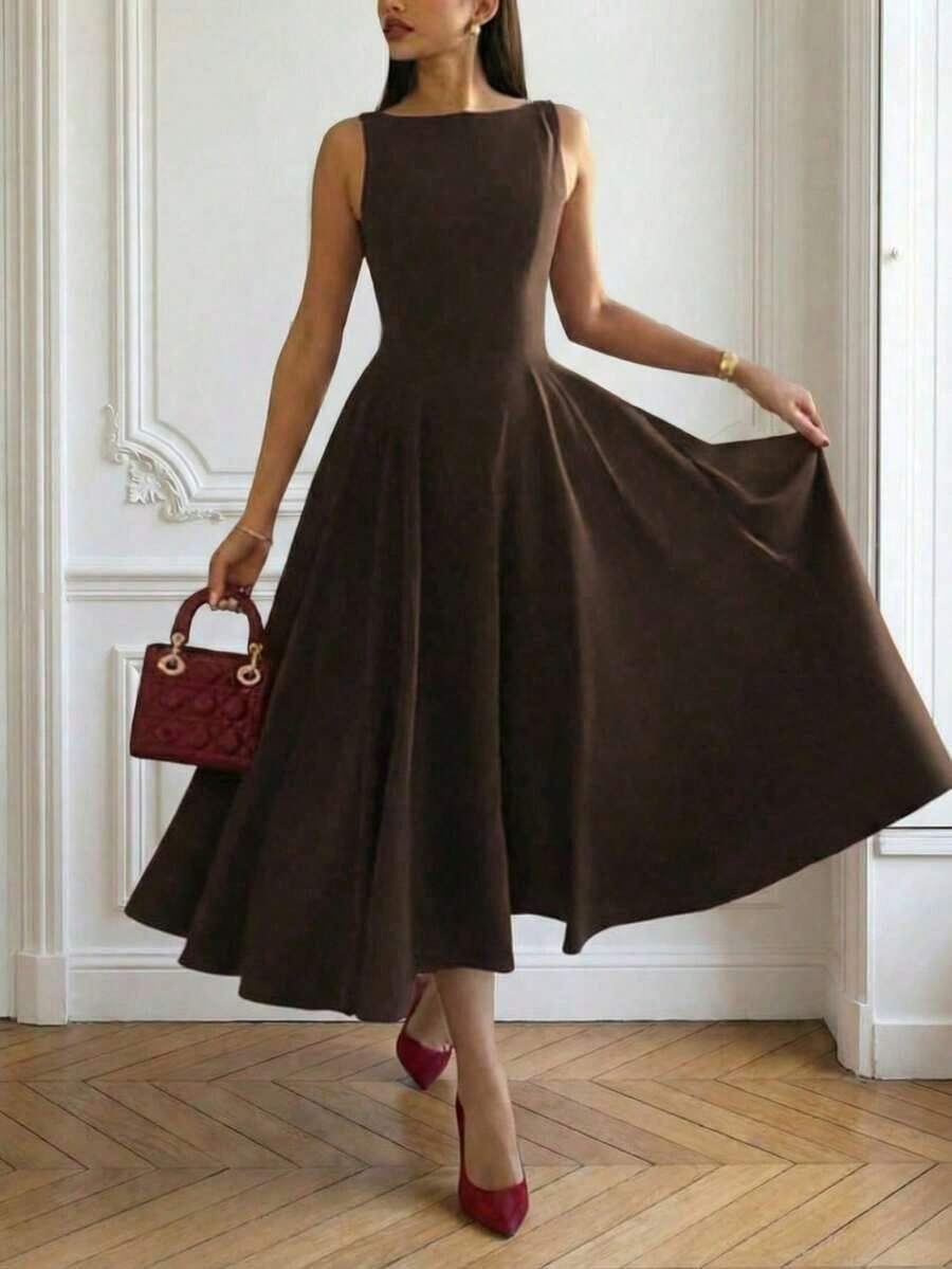 Elegante vestido maxi romántico francés con espalda descubierta, cintura ceñida y diseño calado, elegante y sexy, adecuado para Navidad, fiestas de vacaciones, citas de verano - Marrón - Ver 1