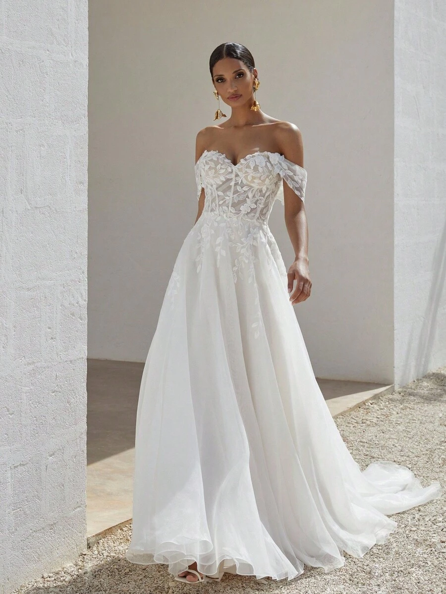 Elegant Sexy Deep V Neck Lace Appliqué A Line Off Shoulder Backless Wedding Dress with Sleeveless, Registry Office Dresses Bridal Gown, Evening Party Dress Birthday Party Dress Country Wedding,Romantic Church Ceremony Wedding Dress,Suitable for Wedding, Dating, Party, Singles' Party, Vacation, Formal Occasions, Dinner Dress, Prom Dress, Homecoming Dress, Cocktail Party, Wedding Guest Dress, Graduation - Weiss - Übersicht 1