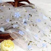 1 pieza Camino de mesa bordado con malla floral 3D, 120 pulgadas/10 pies, tela transparente para decoración de primavera, mesa de cocina, comedor, fiesta en el hogar - cielo azul - Ver 4