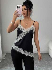 Camiseta de mujer elegante con parches de encaje y lunares - Negro - Ver 3