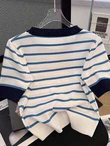 Camiseta de punto de manga corta a rayas de verano para mujer, nueva blusa casual versátil y elegante - Rayas azules - Ver 2