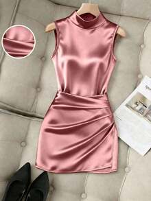 Nuevo vestido de mujer con cuello alto brillante, sin mangas, con cintura fruncida y asimétrico de ajuste ceñido - Rosa - Ver 1