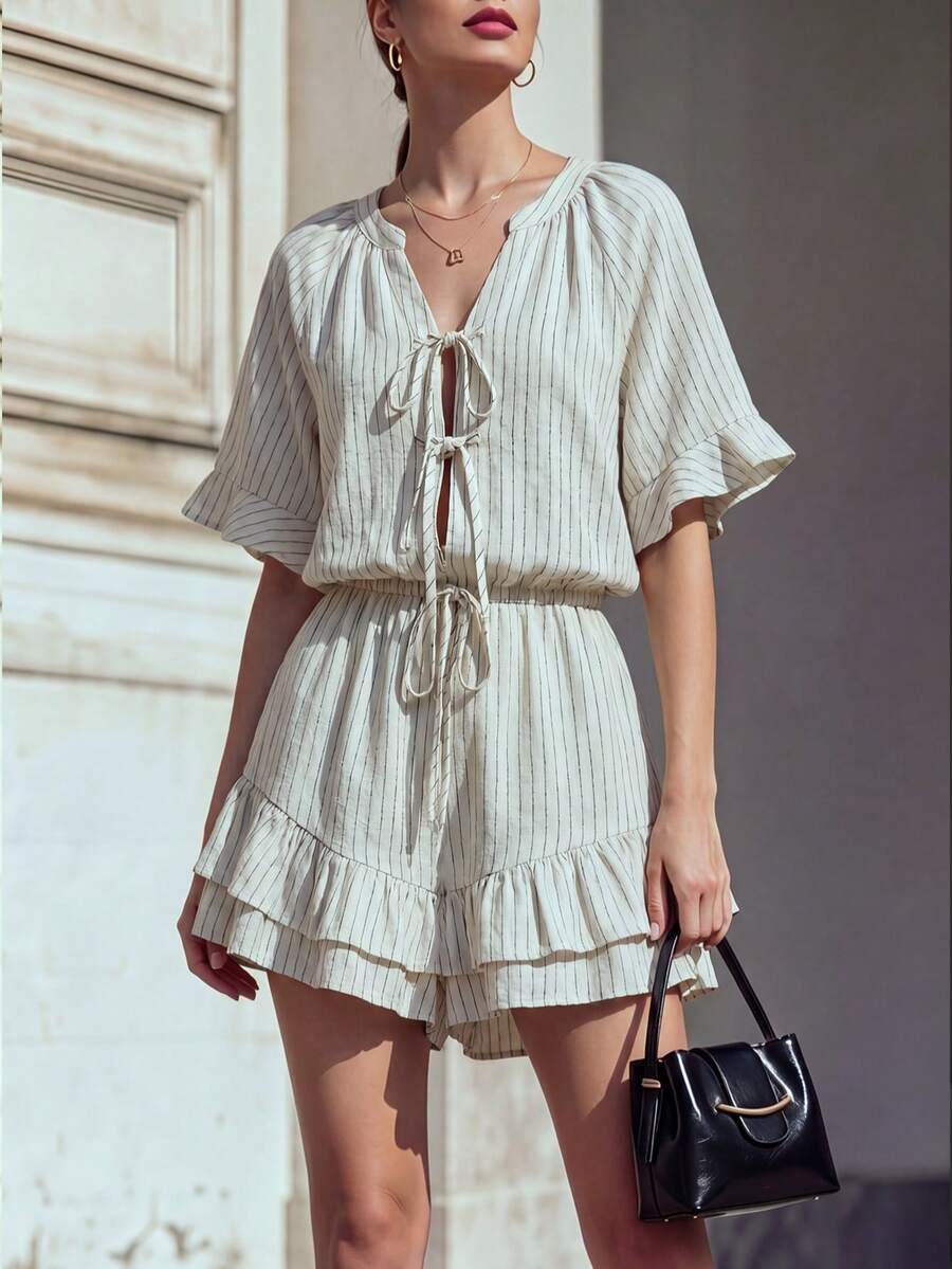 Mono de verano de mujer con rayas, cuello en V con lazo, mangas con volantes, cintura alta con volantes de múltiples niveles en el bajo, mono casual adecuado para la playa, vacaciones y reuniones festivas - Albaricoque - Ver 1