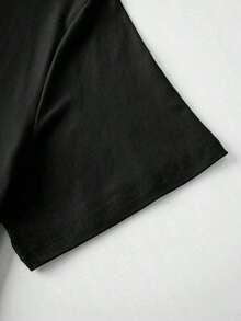 Manfinity Sport Corelite Camiseta deportiva de manga corta de corte holgado con cuello redondo y estampado de araña para hombres - Negro - Ver 3