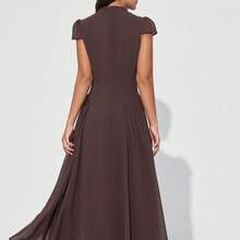 Elegant French Luxury Chiffon Dress, Stand Collar, Puff Sleeves, A-Line Silhouette, Waist Cinched, Flared Hem, Midi Length, Back Zipper Closure, Lining, Classic Solid Color, Casual Versatile, Suitable For Daily Occasions - Verde - Ver 3