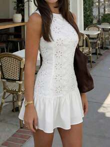 Vestido mini elegante de estilo bohemio con estampado floral, sin mangas y cintura ceñida para mujeres, conjunto de verano con acabado tejido al estilo francés para graduaciones, primavera/verano - Blanco - Ver 7