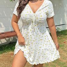 Plus Size V-Neck Short Sleeve Tie-Front Ditsy Floral Casual Dress For Women - Multicolor - Ver 5
