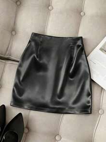 Falda ajustado plisada de cintura alta con dobladillo asimétrico brillante y elegante para mujer, primavera/verano - Negro - Ver 2