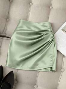 Falda ajustado plisada de cintura alta con dobladillo asimétrico brillante y elegante para mujer, primavera/verano - verde menta - Ver 1