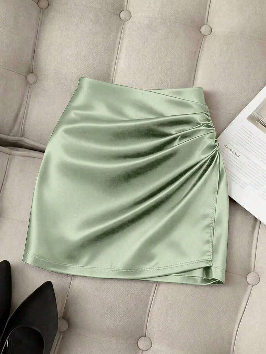 Falda ajustado plisada de cintura alta con dobladillo asimétrico brillante y elegante para mujer, primavera/verano - verde menta - Ver 1