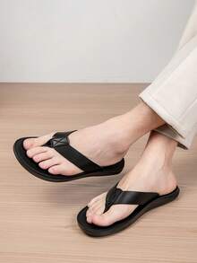 2026 New Men's Summer Fashion Beach Vacation Style Flat Flip-Flops Indoor Outdoor Dual Use Toe-Post Sandals - All Black - View 6