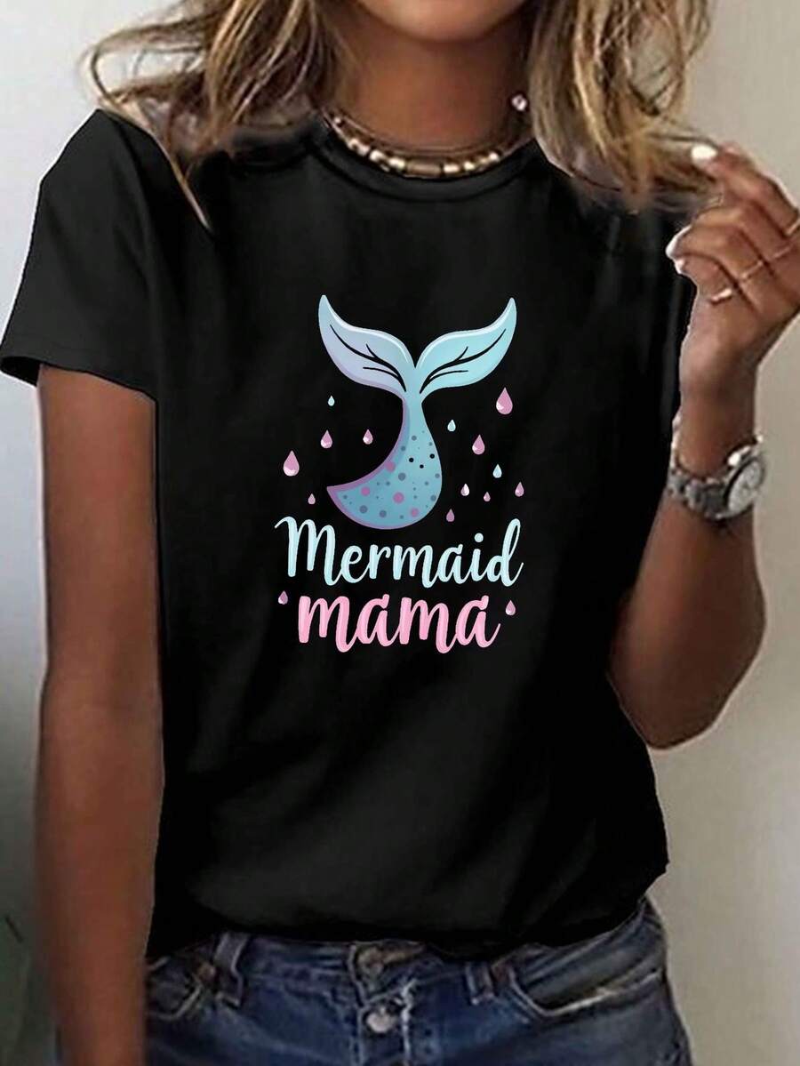 Camiseta premium con estampado de mamá sirena, top casual de manga corta y cuello redondo, ropa esencial para mujer para primavera y verano. - Negro - Ver 1