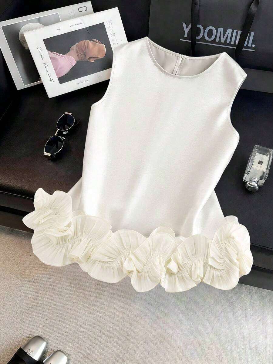 Blusa sin mangas de satén con doble capa y volantes, elegante, adecuada para salidas y citas de primavera/verano - Blanco - Ver 1