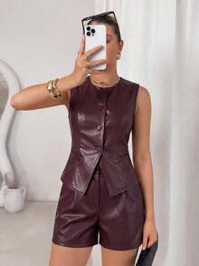 Conjunto de 2 piezas para mujer: Chaleco de metal de un solo pecho y shorts para el verano - Burdeos - Ver 5