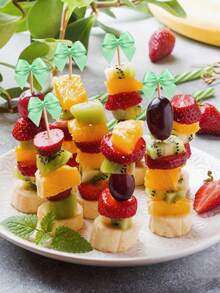 50pcs Green Butterfly Shaped Bamboo Skewers. These Elegant Bamboo Skewers Are Perfect For Displaying Appetizers And Beverages, Ideal For Birthday Parties, Bachelorette Parties, Bridal Showers, And Butterfly-Themed Decorations. - Multicolor - View 6