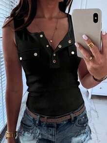 Chaleco ajustado casual de mujer con botones de metal texturizados - Negro - Ver 3