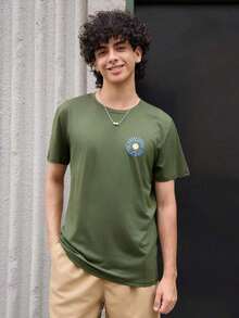 Men's Short-Sleeved T-Shirt With A Crew Neck And Graphic Print, From Open Phase. Casual And Versatile Style For Everyday Wear, Slim Fit, American Retro Style, Unisex, Relaxed Fit, Ideal For Summer And Summer Vacation Outfits. - Lightweight. - 軍綠色 - 查看 4