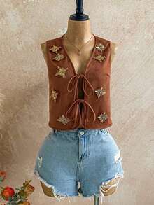 Top de tanque sin mangas de estampado tropical para mujer con cuello en V, frente atado y mangas acampanadas para vacaciones - Óxido marrón - Ver 3