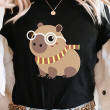Cute Capybara Graphic T-Shirt fclothes Women - Chibi Capybara with Scarf - Soft Everyday Tee fclothes Animal Lovers - Lightweight Round Neck Shirt - C - Negro - Ver 1