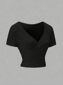 Camiseta corta de verano para mujer de unicolor, con escote en V cruzado, manga corta y ajustada, para uso casual y de vacaciones - Negro - Ver 4
