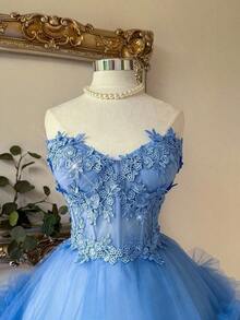 Elegante y lujoso vestido corto hecho a mano con aplicaciones bordadas, encaje de ganchillo y parches de satén, con abertura en la cintura, adecuado para citas, fiestas de solteros, galas, bailes, Día de San Valentín - Celeste - Ver 8