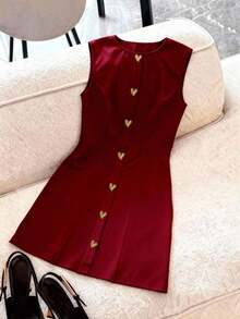 Vestido mini elegante sin mangas con hebilla de corazón de metal, adecuado para fiestas, ir al trabajo, citas y el Día de San Valentín en verano - Burdeos - Ver 1