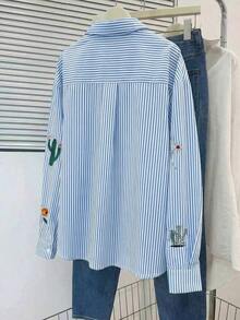 Everyssa Camisa de manga larga con botones, de corte holgado, con estampado floral y de rayas bordado, para uso casual, vacaciones y trayectos, primavera/otoño - Azul - Ver 2
