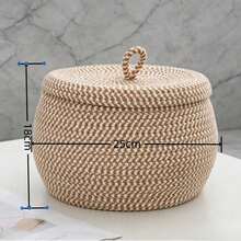 Giỏ đựng đồ để bàn tròn đan thủ công có nắp đậy, lý tưởng cho việc sắp xếp nhà cửa và trưng bày trên mặt bàn, hộp đựng đồ đa năng dùng để đựng trứng, đồ ăn nhẹ, trái cây, mỹ phẩm, hộp trang trí xinh xắn cho nhà bếp, phòng đựng thức ăn, phòng tắm, bàn trang điểm, phòng ngủ, văn phòng, món quà lý tưởng cho chủ nhà, tân gia, mùa thu, lễ Tạ ơn, Giáng sinh và trang trí nhà cửa gọn gàng hàng ngày, tay cầm và nắp đậy tiện lợi giúp giữ cho đồ bên trong luôn tươi mới và ngăn nắp. - Nhiều màu - Xem 16