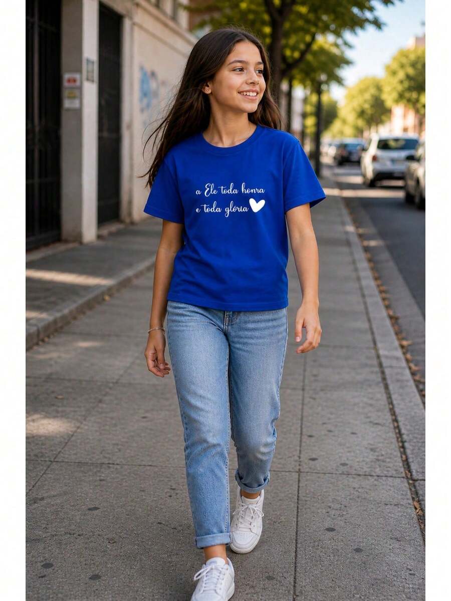 Camiseta Infantil e Juvenil unissex estampada cristã com estampa A ELE TODA HONRA 100% algodão  camisa gospel para menino ou menina cristã católica evangélica - Azul Royal - Visão 1