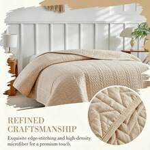 1 pieza Colcha acolchada de capas para verano, ropa de cama minimalista de verano, sábana de cama doble, funda de cama, ropa de cama suave y transpirable para todas las estaciones, manta acolchada minimalista, colcha ligera para aire acondicionado, funda de cama para todas las estaciones, manta acolchada para decoración de dormitorio, ropa de cama lavable a máquina para alquiler de hogar y dormitorio (1 colcha) - Albaricoque - View 4