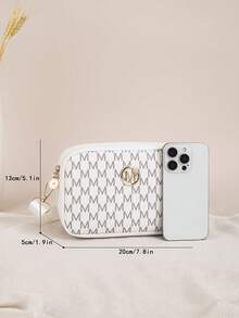 Versatile M-Pattern Crossbody Bag, Lightweight & Durable Camera-Style Shoulder Bag, Essential Small Bag For Women, Suitable For Shopping, Travel And Commuting - White - View 3
