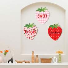 1/3 Piezas Decoración de pared de madera con forma de fresa y cartel de cocina "Fresas frescas y dulces" - Colgantes de pared estilo rústico y de granja para decoración del hogar (sala de estar, dormitorio, cocina, baño, comedor, jardín, estudio) - Multicolor - Ver 3