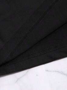 Camiseta suelta de moda para mujer estampada con una variedad de bebidas y estampados de crisantemos, adecuada para el uso diario en el hogar, los deportes y el trabajoPure-Cotton - Negro - Ver 4