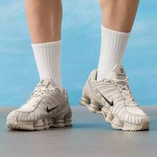 Nike Giày thể thao nam cổ thấp, thoải mái, nhẹ, có đệm khí, kiểu dáng thường ngày. - Màu be/Trắng - Xem 8