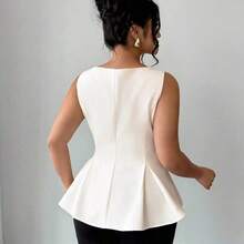 Plus Size Women's Cream Almond Off-Shoulder Split-Front A-Line Dress With Ruffle Hem, Elegant French Romantic Vintage Commute Business Beach Casual Minimalist Versatile, New Spring/Summer Wedding Party Afternoon Tea Women Elegant Outfits Tops For Women Elegant Classy Peplum Tops Women Latest Tops For Women New Arrivals Peplum Top Curve - Albaricoque - Ver 3