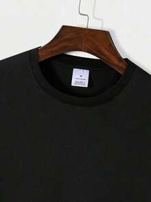 Curved Lettering Print, Casual, Soft Basic T-Shirt With Round Neck. - Black - View 3