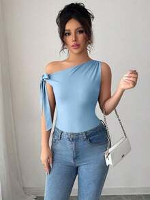 Camiseta ajustada elegante con cuello asimétrico y nudo de mujer de unicolor - Azul 2 - Ver 4