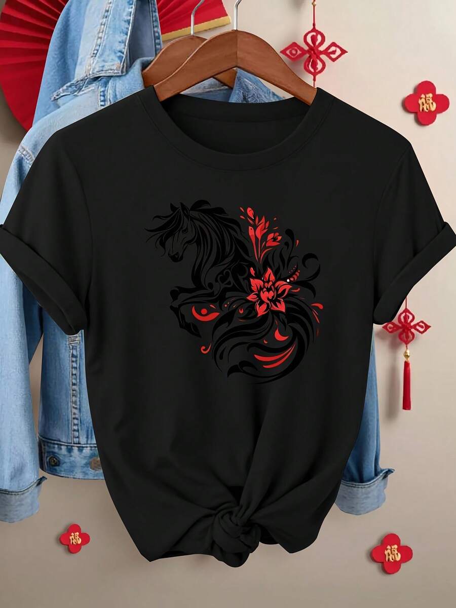 Stylish Women's T-Shirt With A Round Neck And A Black And Red Ink-Wash Horse Head Print, Suitable For Spring, Summer, And Autumn. This Chic And Casual Top Is Perfect For Commuting, Vacations, And Everyday Wear. - 黑色 - 查看 1