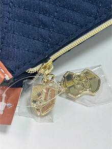 Estée Lauder 藍色化妝包 20*14cm，附拉鍊、人造皮革飾邊與 Logo 吊飾，適合收納，適合個人使用或送禮 - 藍色 - 查看 6