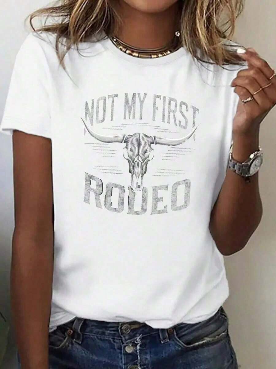 ropa de mujer ropa de mujer Camiseta Gráfica Suave para Mujer - Estampado de Calaveras Inspirado en el Estilo Vaquero del Oeste con la Frase 'Not My First Rodeo' - Top Casual Ligero para Fiestas y Rancho - Opción Acogedora para Todo el Año, Tela Opaca camisas de mujer camisas de mujer - Blanco - Ver 1