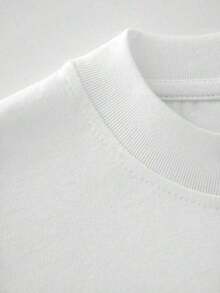 Summer T-Shirts With The Eye-Catching "Aero" Logo On The Chest Symbolize A Free Spirit And A Love Of Adventure. This Women's Casual T-Shirt Is Made Of 100% Cotton, Offering A Comfortable, Relaxed Fit For Everyday Wear. Perfect For Summer. - 白色 - 查看 7